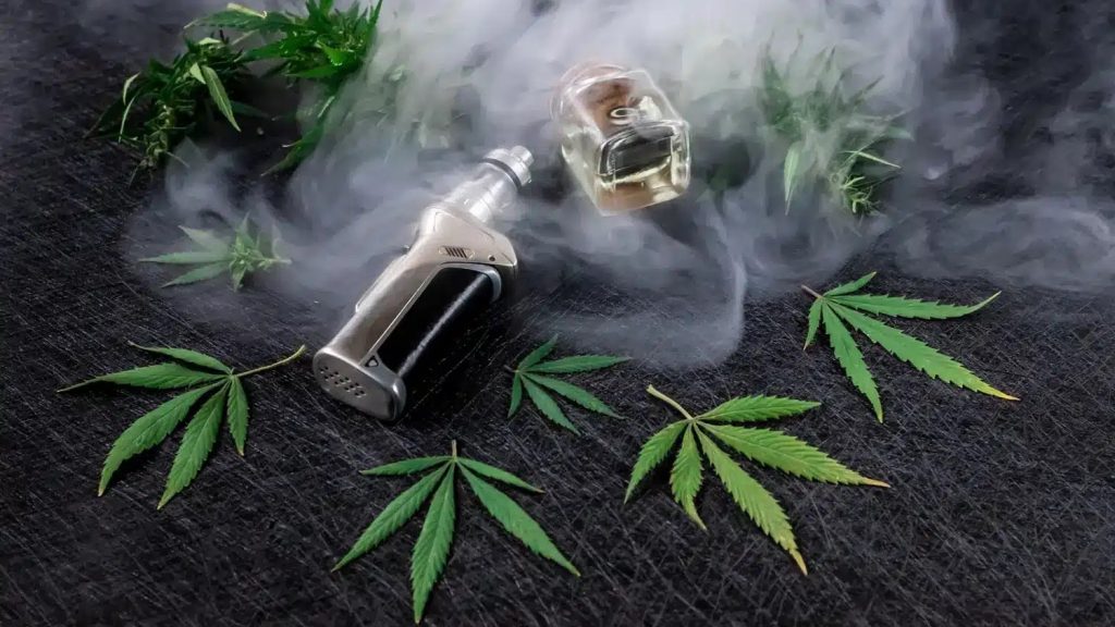 Regulatory Challenges and Opportunities in the HHC Vape Industry: A Legal Perspective